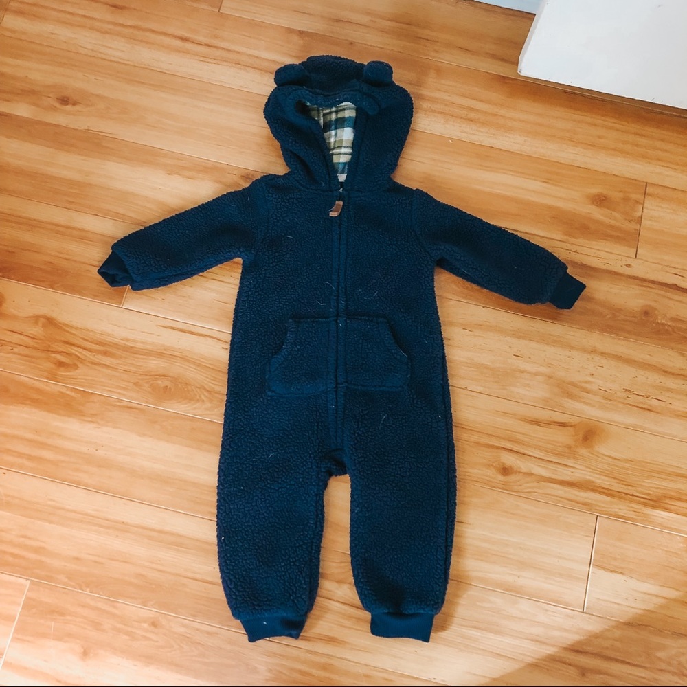 Carter’s teddy bear onesie